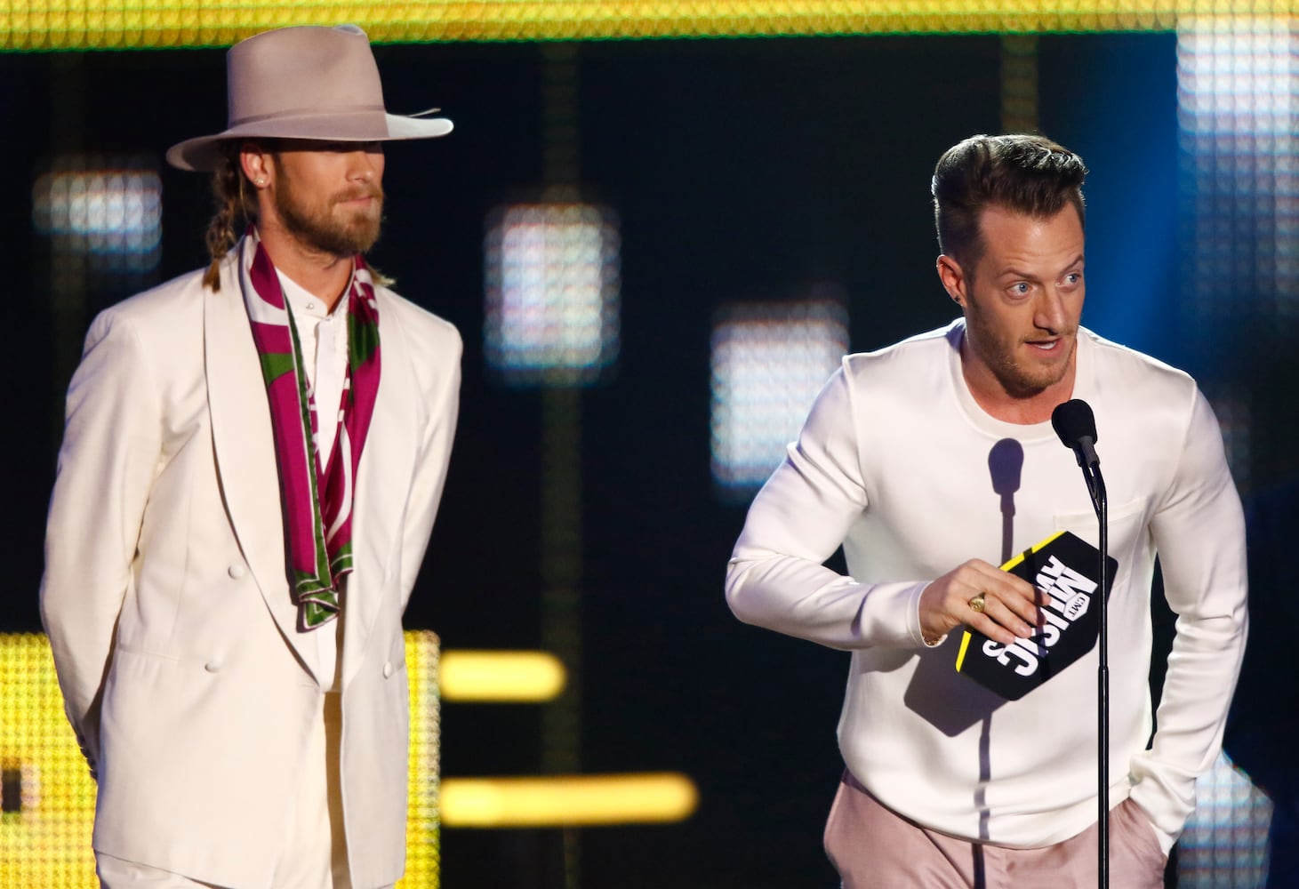 Photos: Keith Urban, Carrie Underwood win big at CMT Music Awards show