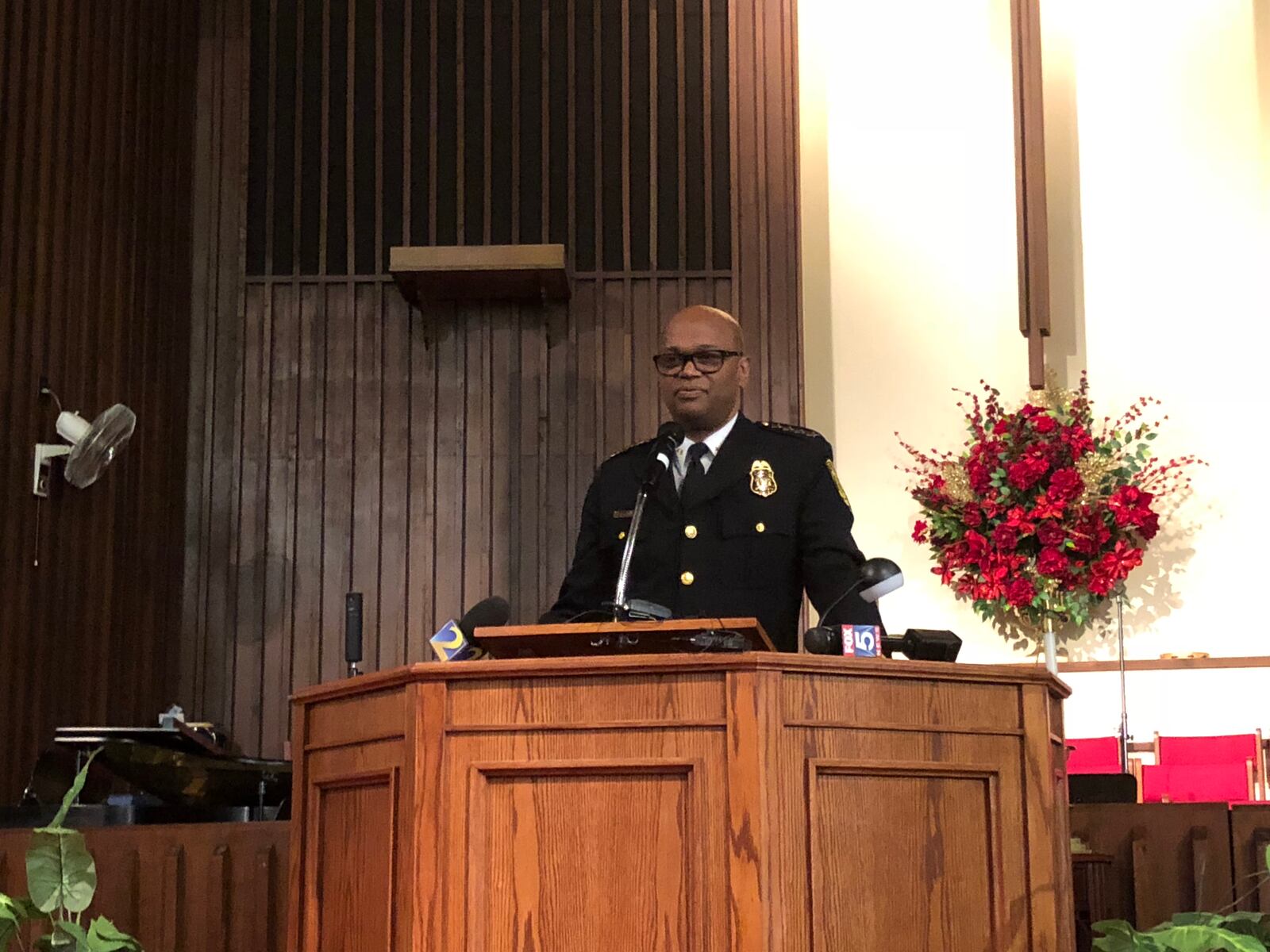 Nov. 15, 2018 - South Fulton Police Chief Keith Meadows speaks at a Thursday community forum on crime. (Staff writer Joshua Sharpe)