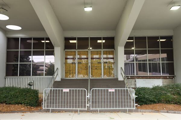 The former Wellstar Atlanta Medical Center, Wednesday, August 30, 2023, in Atlanta. This is approximately one year after its impending closure was announced. (Jason Getz / Jason.Getz@ajc.com)