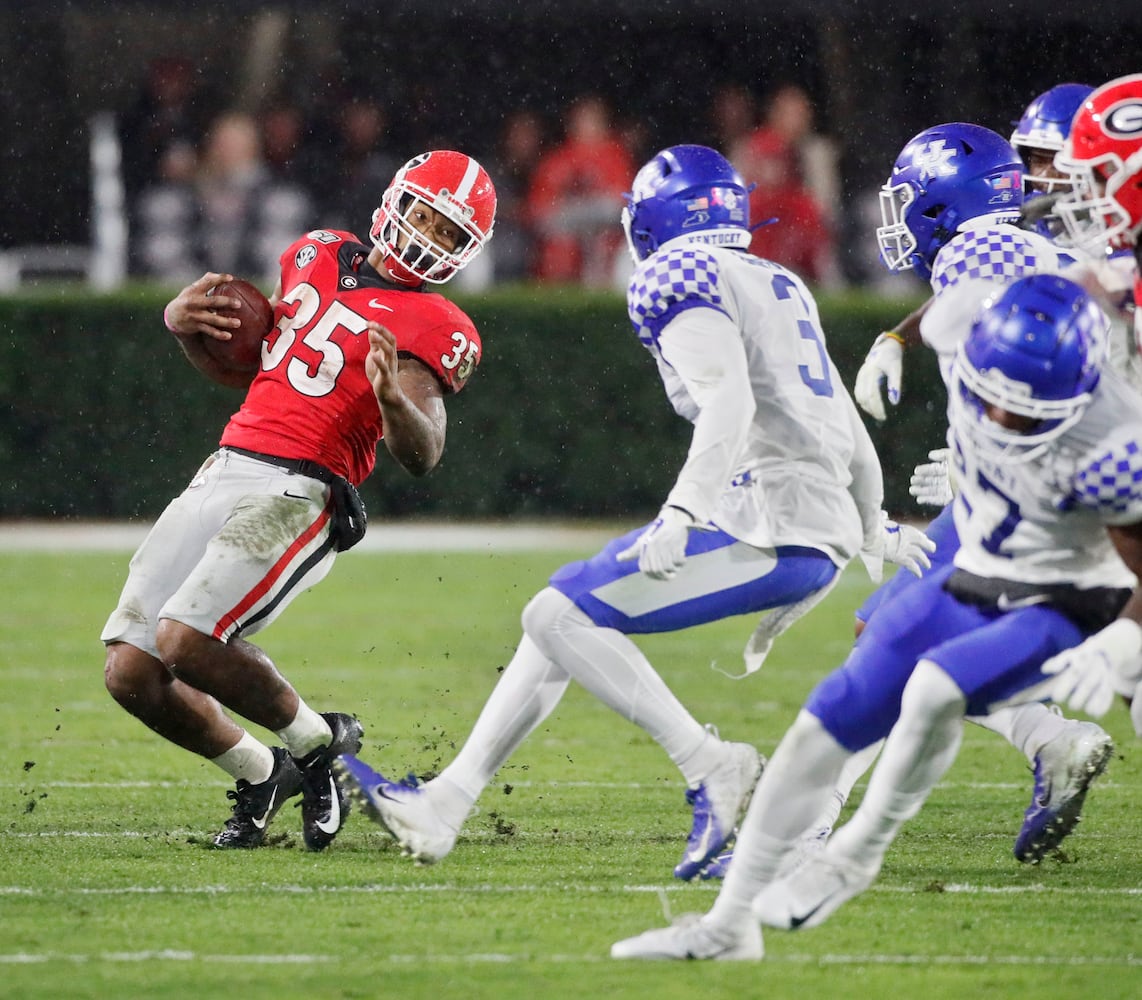 Photos: Bulldogs try to bounce back against Kentucky