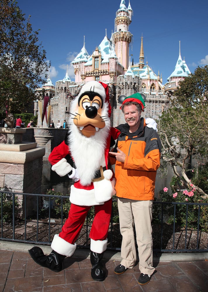 Stars get goofy at Disneyland