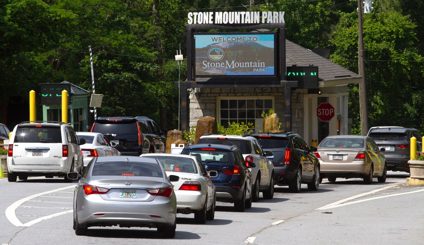 PHOTOS: Metro Atlanta adjusts to coronavirus shifts in daily life