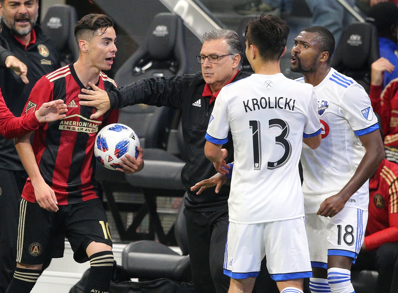 Photos: Atlanta United cruises past Montreal