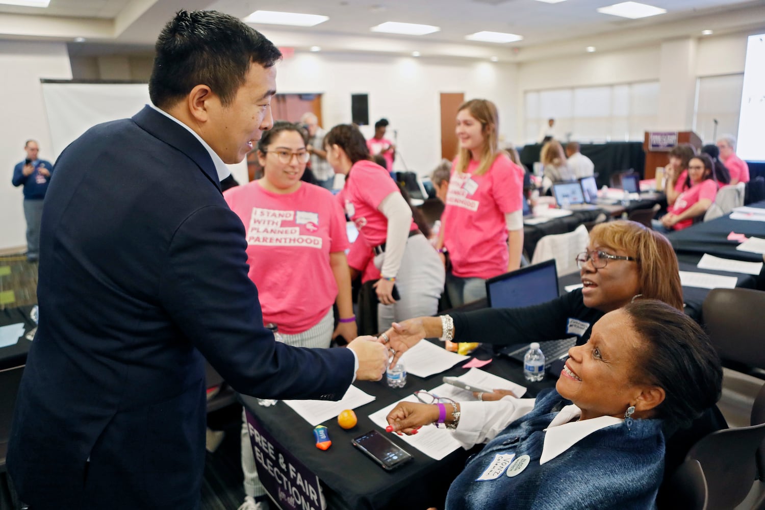 PHOTOS: Presidential candidates make their pitch in Atlanta