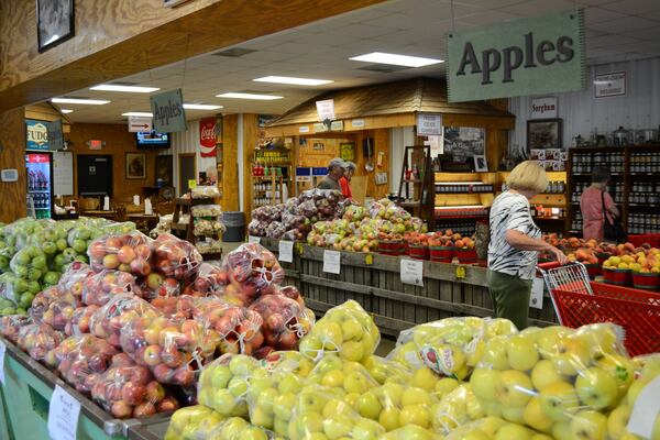 At the R&A Orchards roadside farm store east of Ellijay, you can buy freshly picked apples and lots of other local foodstuffs and fresh-baked goods. Contributed by Gilmer Chamber and Welcome Center