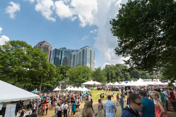 This year's tasting tents will be held outdoors with COVID-19 protocols in place. (Courtesy of Rafterman Photography)