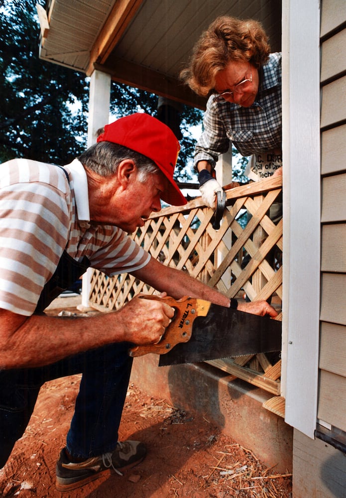 Jimmy and Rosalynn Carter's work with Habitat for Humanity