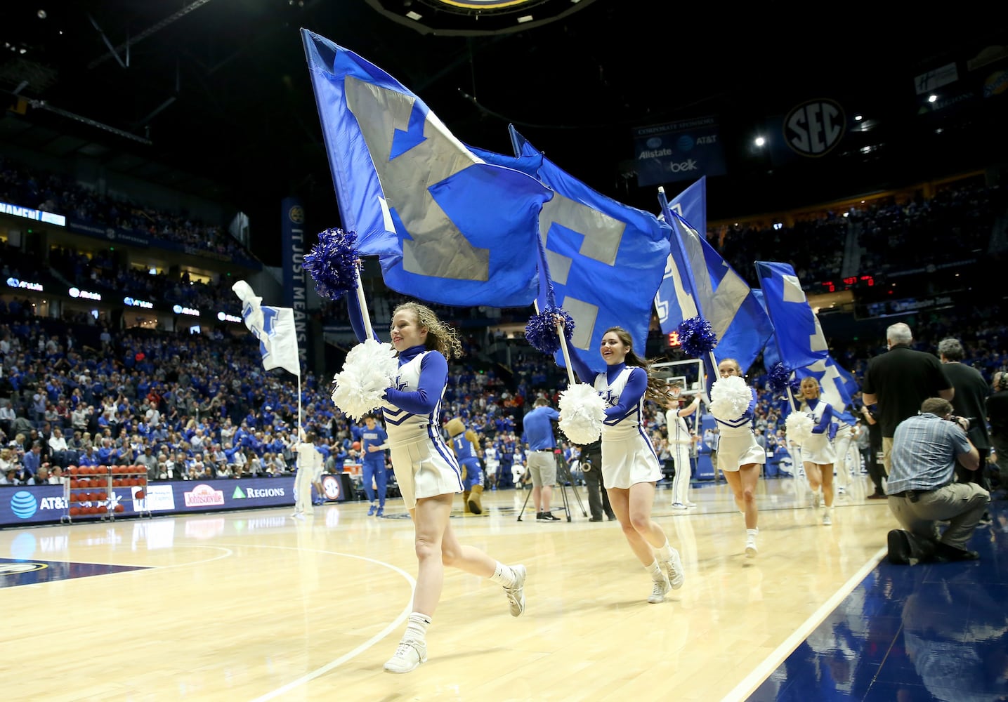 NCAA cheerleaders