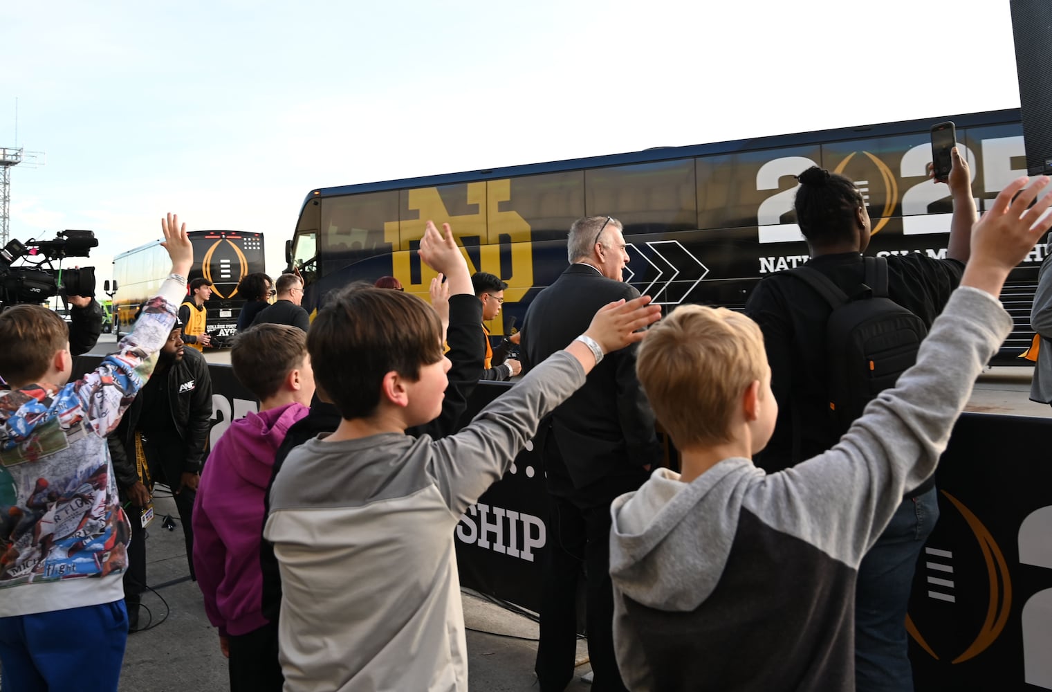 Photo: CFC title team arrivals