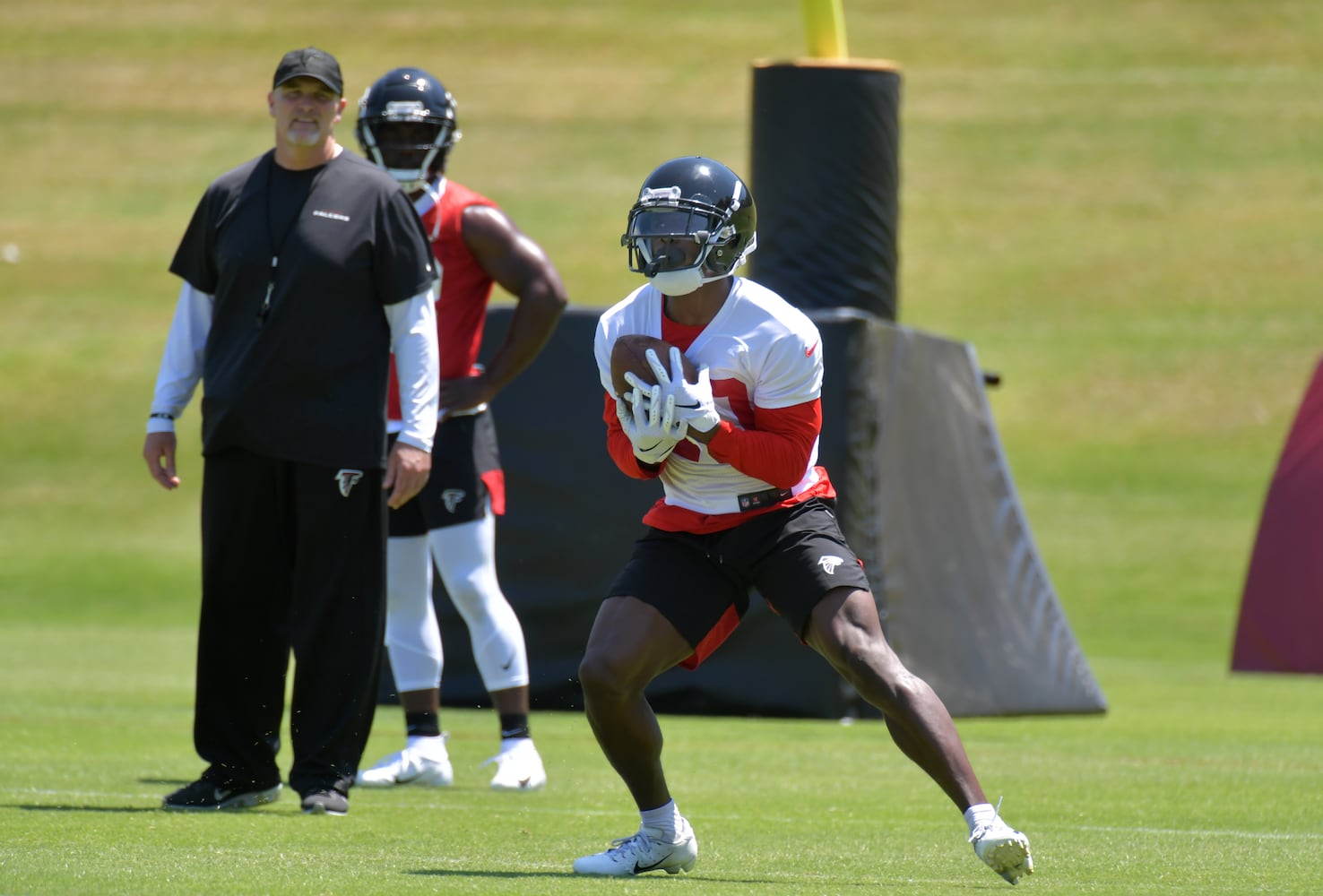 Photos: Falcons continue offseason workouts