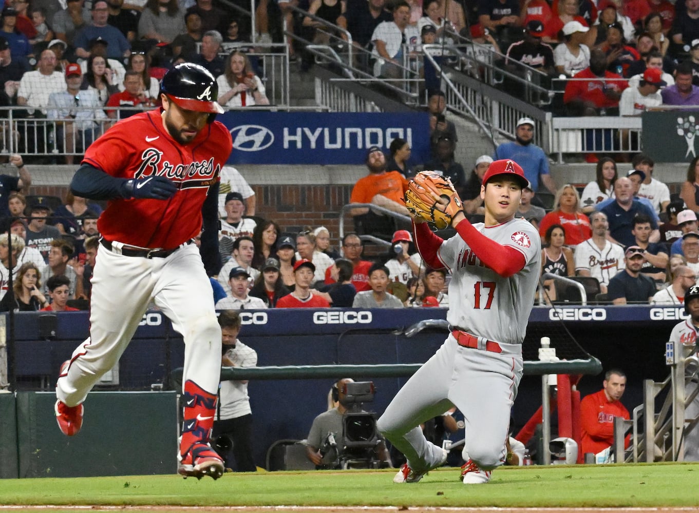 Braves-Angels Friday photo