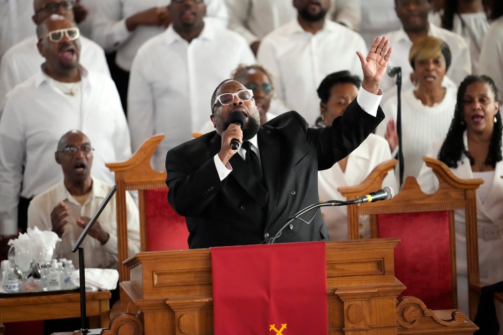 Hezekiah Walker speaks during a ceremony celebrating the life of Cissy Houston on Thursday, Oct. 17, 2024, at the New Hope Baptist Church in Newark, N.J. (Photo by Charles Sykes/Invision/AP)