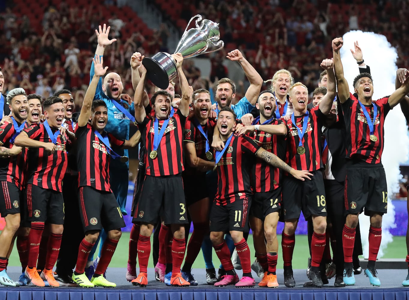 Photos: Atlanta United adds U.S. Open Cup trophy