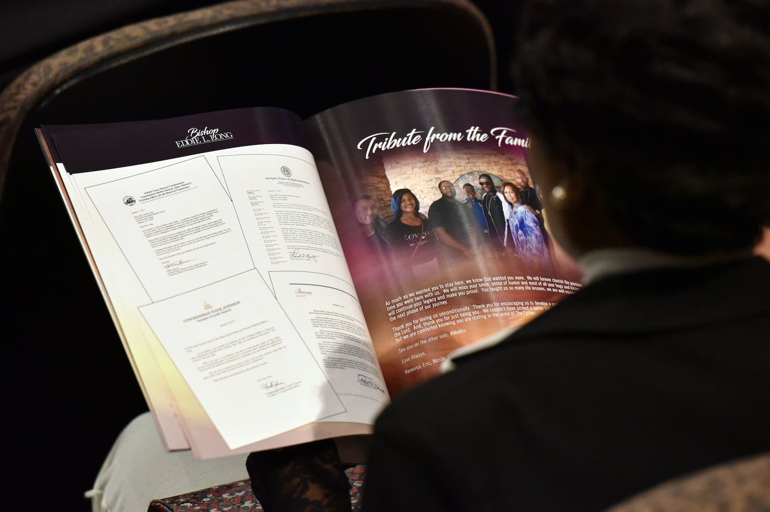 Mourners attend Bishop Eddie Long's funeral service