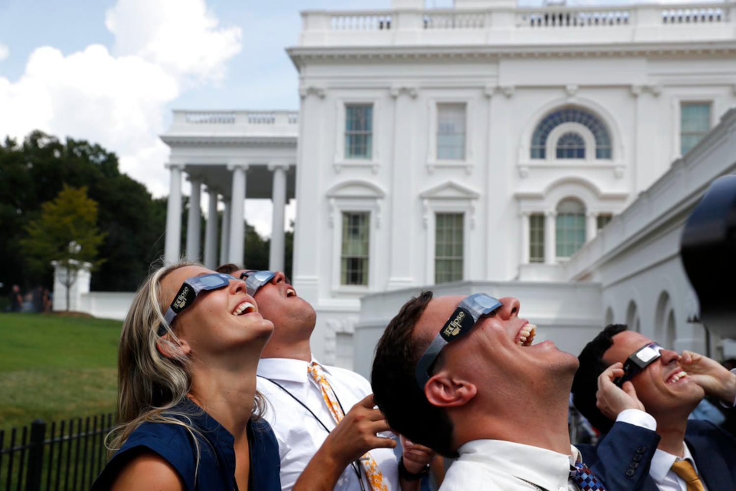 Solar Eclipse 2017 in photos