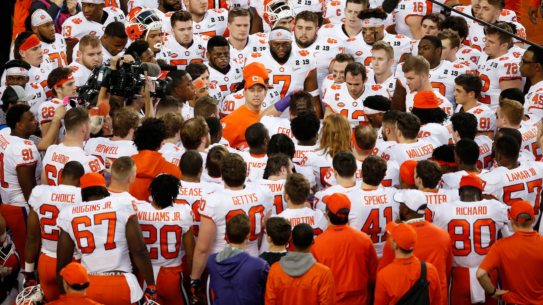 Photos: Alabama, Clemson meet in national championship game