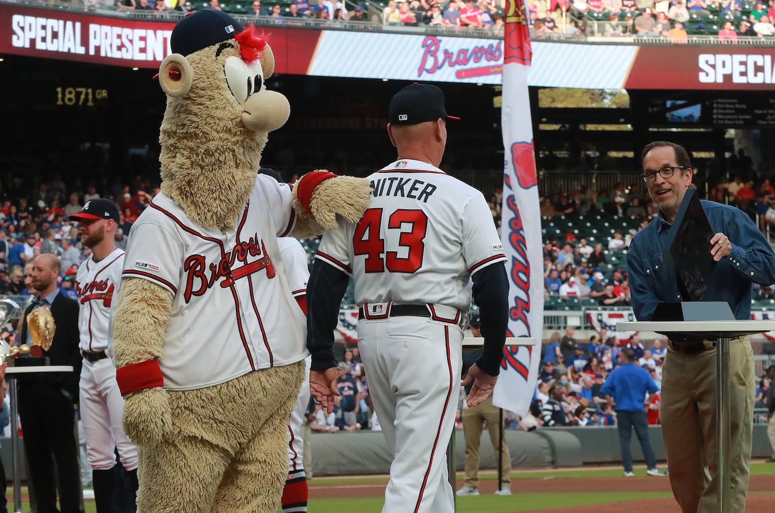 Photos: Braves host the Chicago Cubs