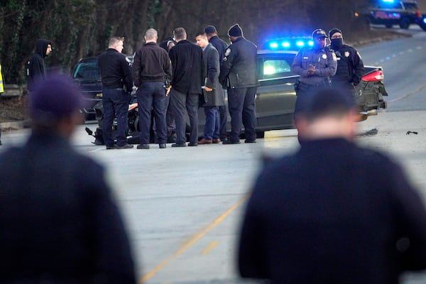 Atlanta police and the Fulton County Sheriff's Office investigate the fatal shooting of an off-duty deputy on Bolton Road. Deputy James Thomas was found dead in his wrecked vehicle Thursday morning.