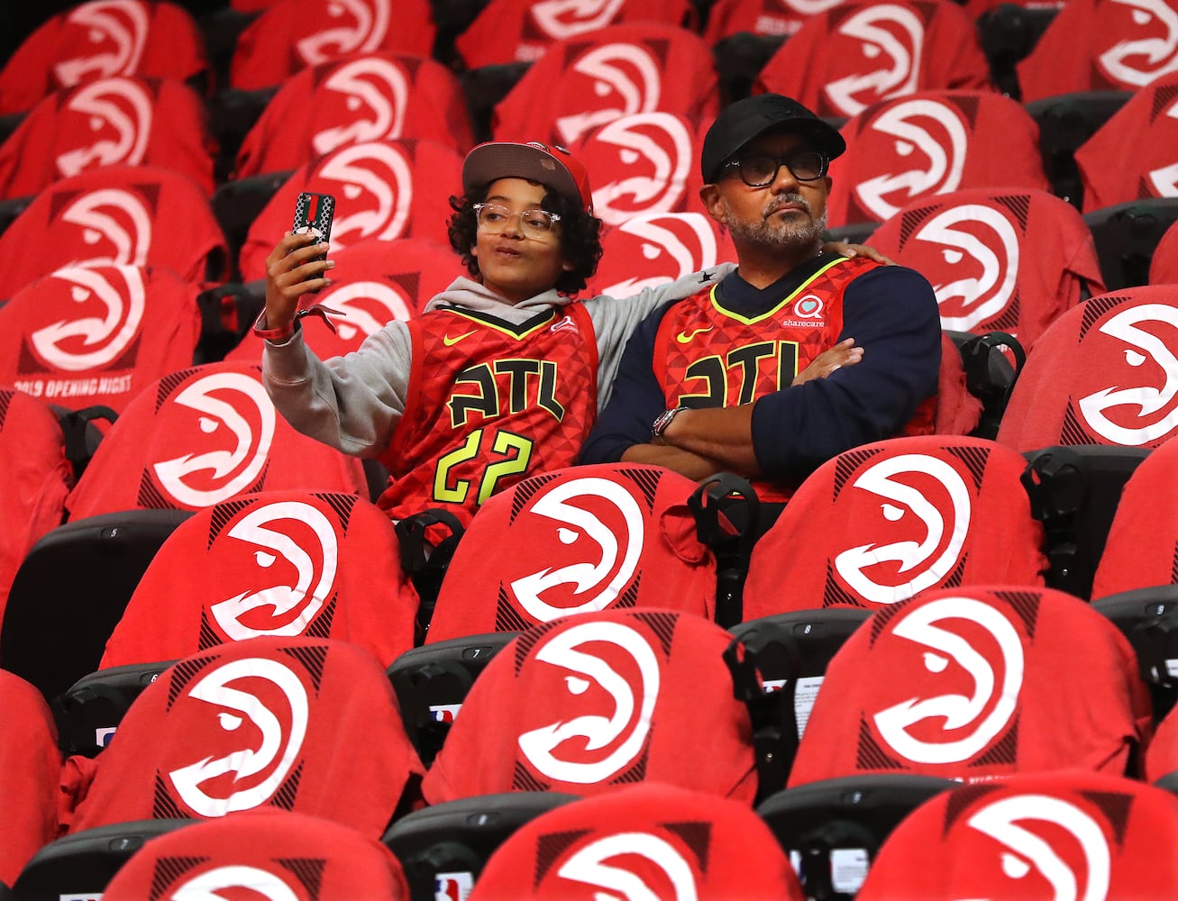 Photos: Hawks play home opener