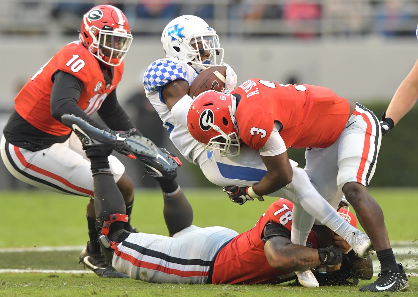 Photos: Bulldogs seek to bounce back against Kentucky