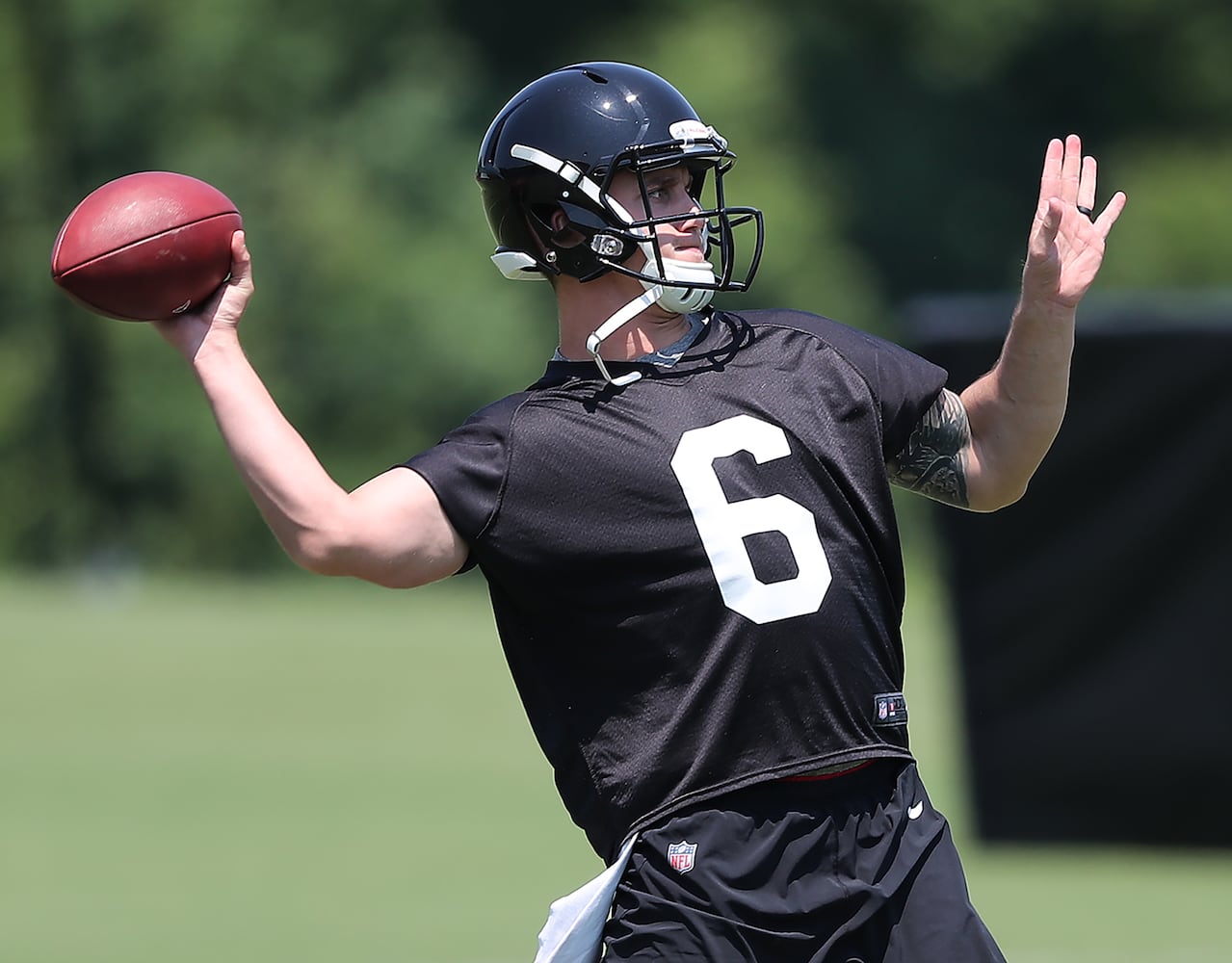 Photos: Falcons get a look at rookies at mini-camp