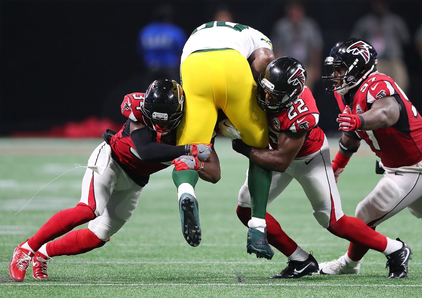 Photos: Falcons cruise to a win over the Packers