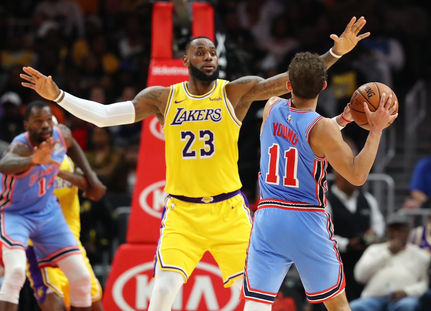 Photos: Hawks handle LeBron James, Lakers