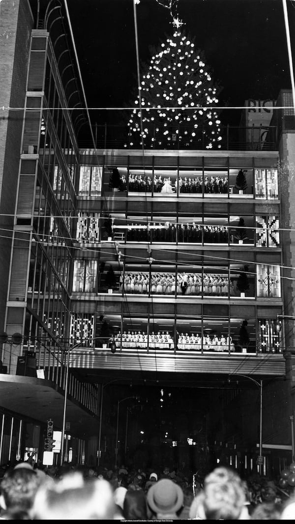 Another undated downtown tree lighting on Forsyth Street photo. The floors under the tree were called the Crystal Bridge.