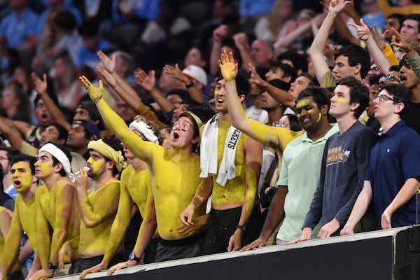 Georgia Tech fans cheer for their team during the second half against North Carolina Saturday, Sept. 25, 2021, at Mercedes-Benz Stadium in Atlanta. (Hyosub Shin / Hyosub.Shin@ajc.com)