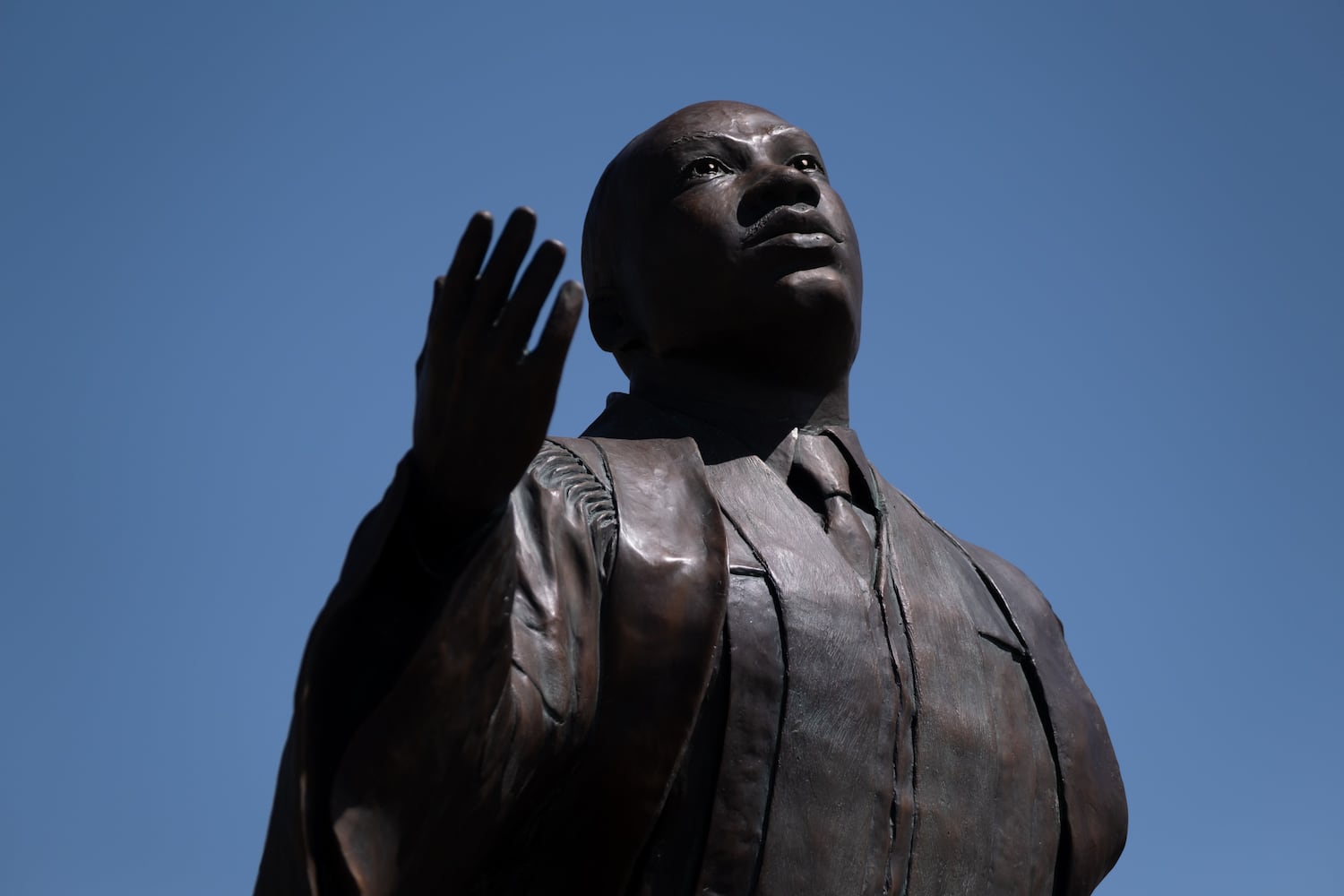 Atlanta's new MLK statue