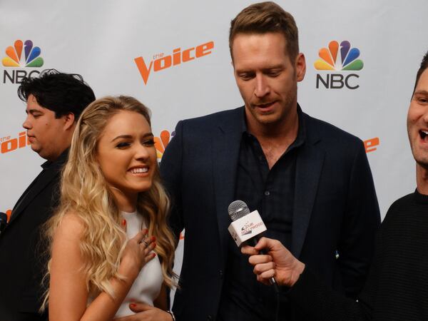 Barrett Baber (right) with Emily Ann Roberts. CREDIT: Rodney Ho/ rho@ajc.com