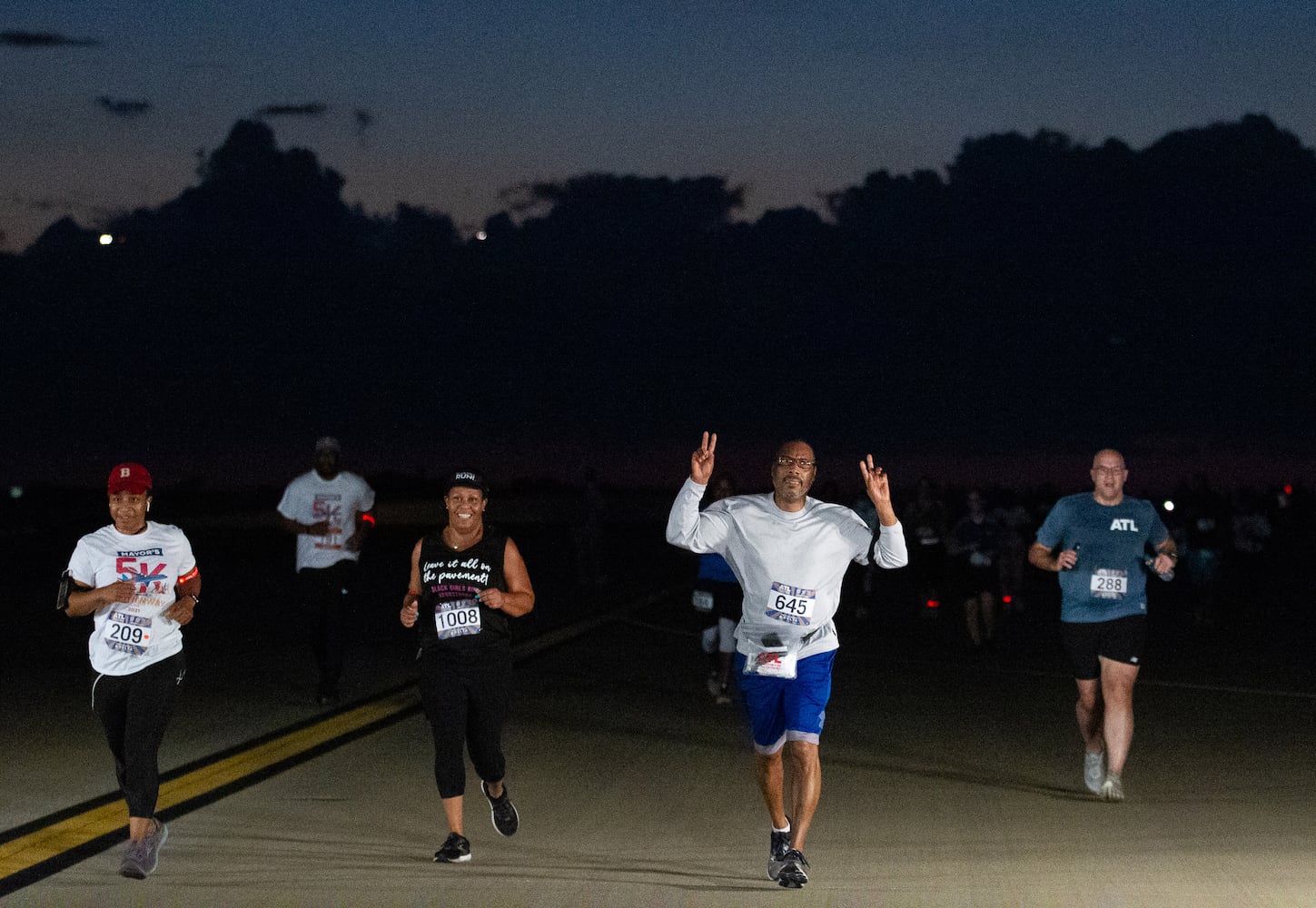 Mayor’s 5K on the 5th Runway.