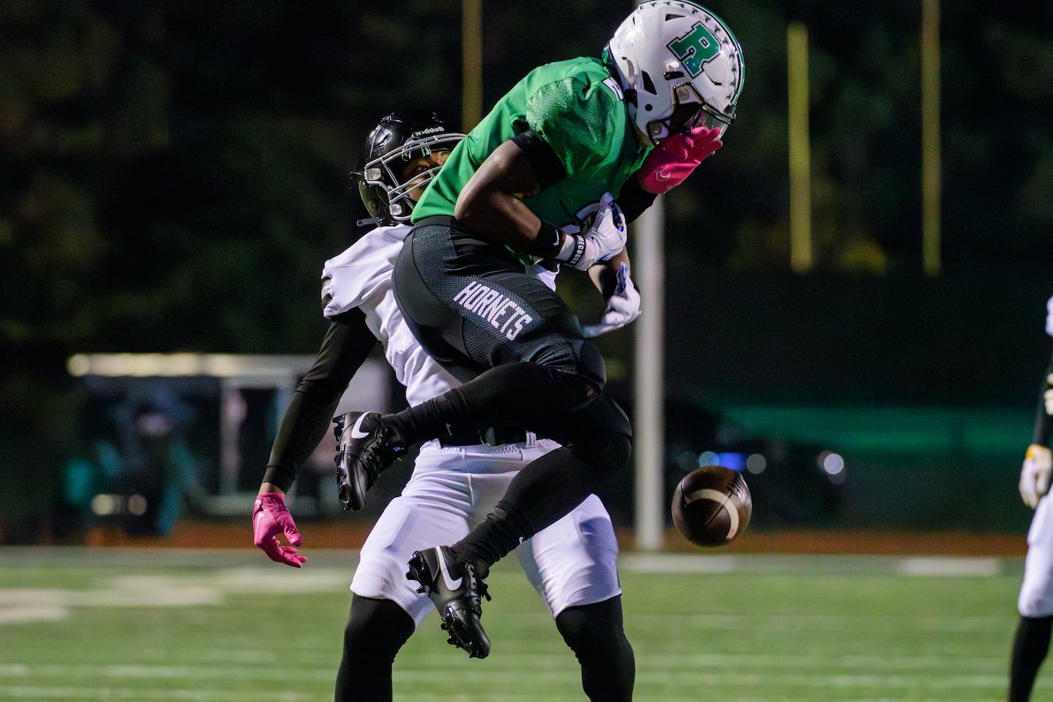 Roswell's Synkwan Smith misses a pass during the Alpharetta at Roswell football game, November 3, 2023. (Jamie Spaar for the Atlanta Journal Constitution)