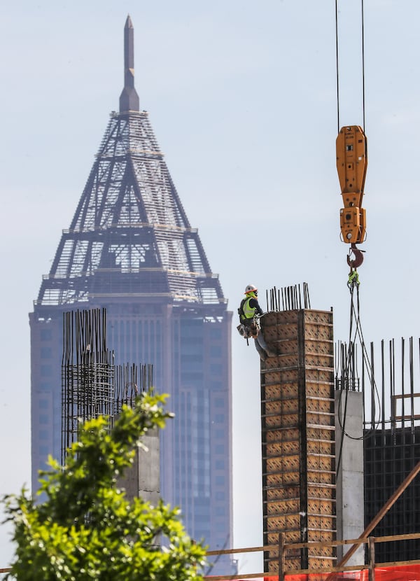 Nearly 40 million square feet of office space in the Atlanta area is vacant -- that's the equivalent more than 30 Bank of America Plazas. Available sublease space would add seven more Bank of America Plazas. (John Spink / John.Spink@ajc.com)