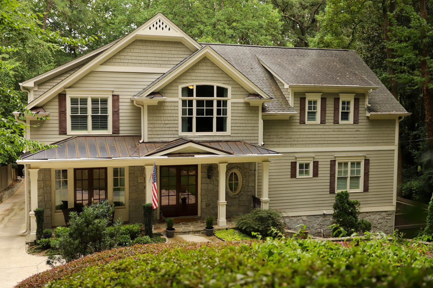 Atlanta couple transforms 1940s house into dream home