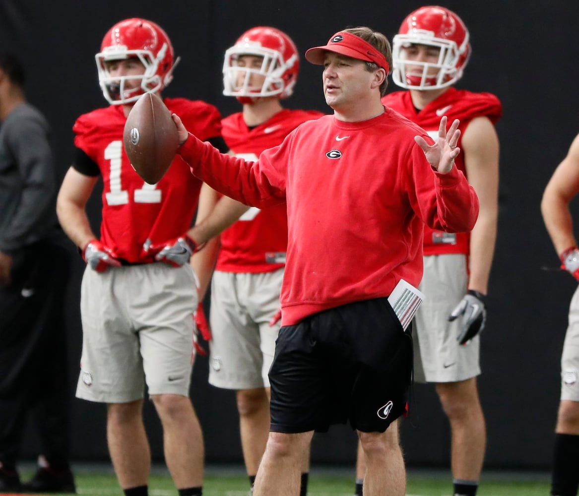 Photos: The scene as Georgia, Alabama prepare for national championship game