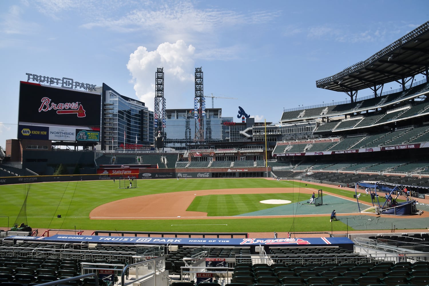 Photos: Braves continue workouts