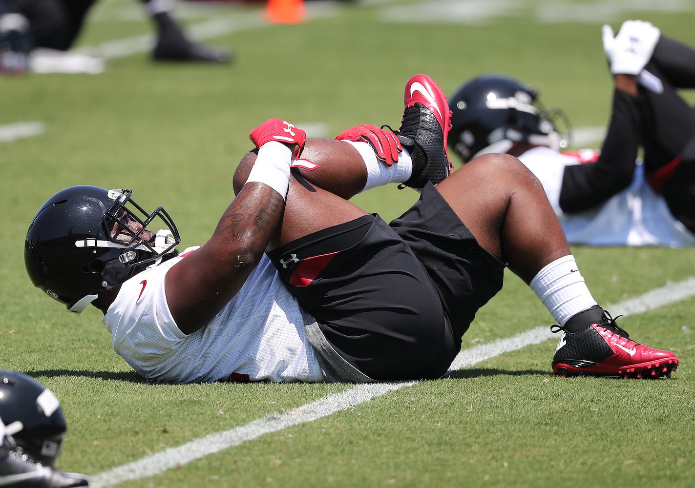 Photos: Falcons rookies hit the field at mini-camp