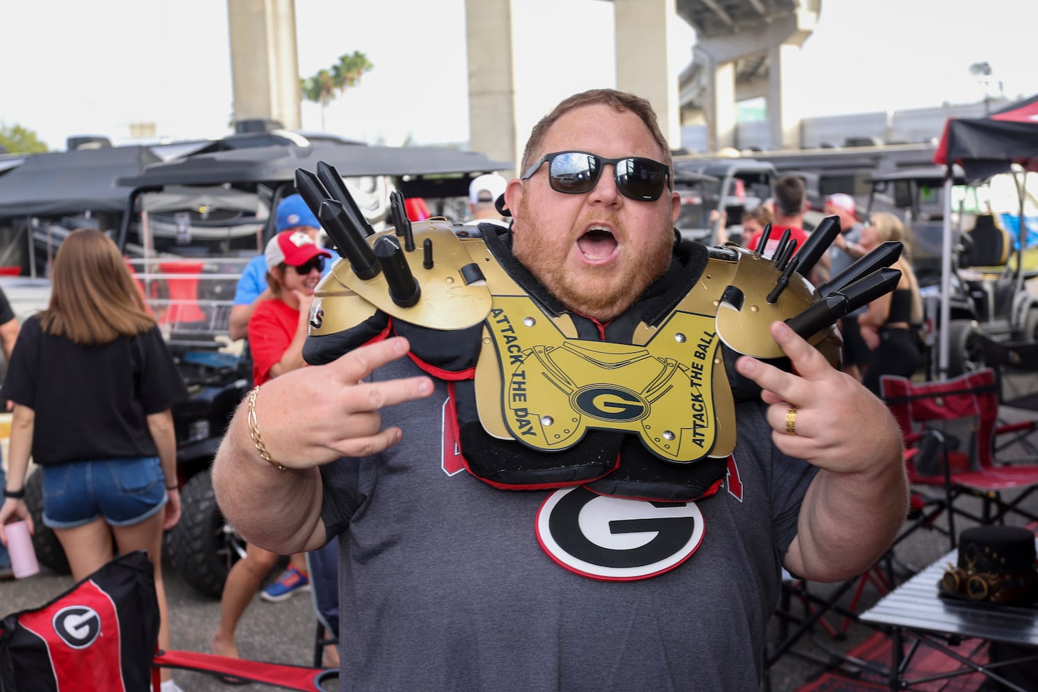 110224 uga tailgating