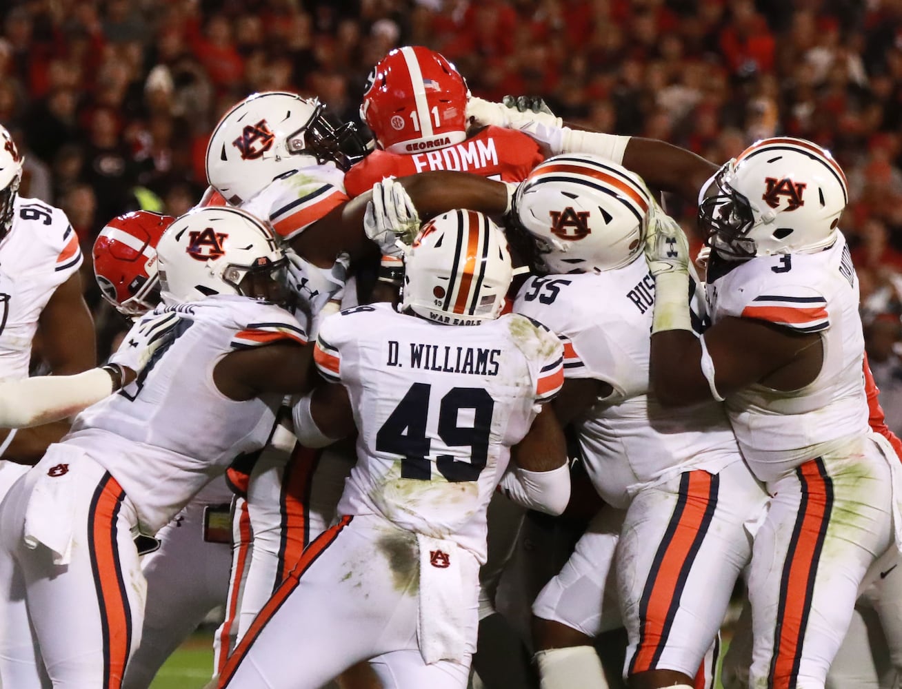 Photos: Bulldogs host Auburn, aim for 9th win