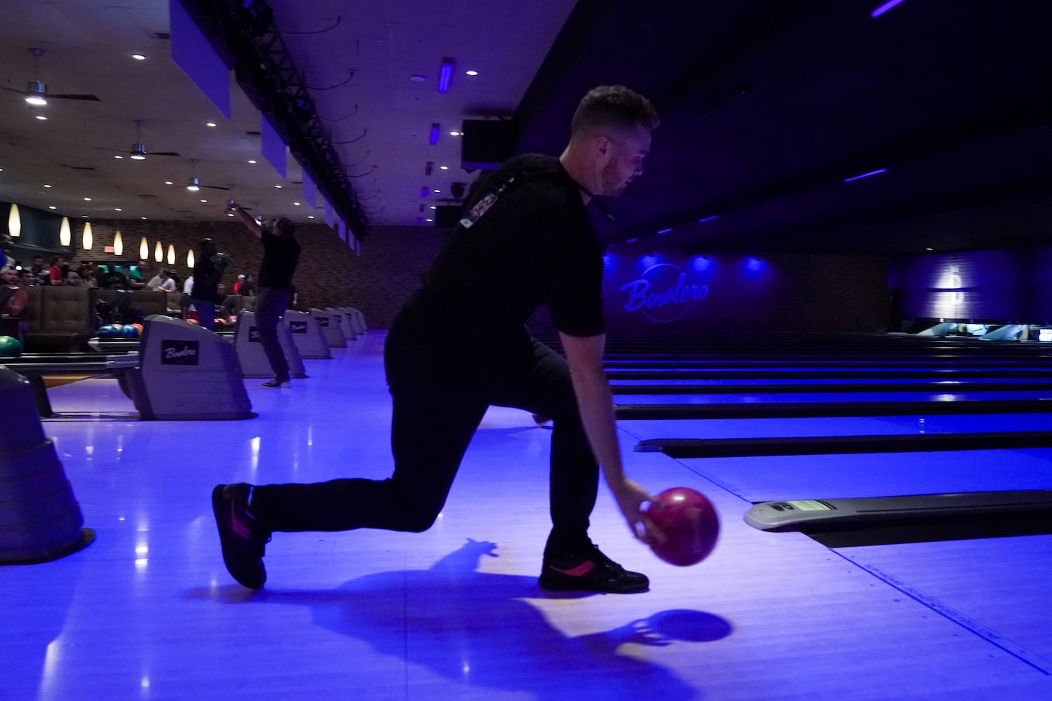 Photos: Josh Donaldson, Braves teammates bowl for charity