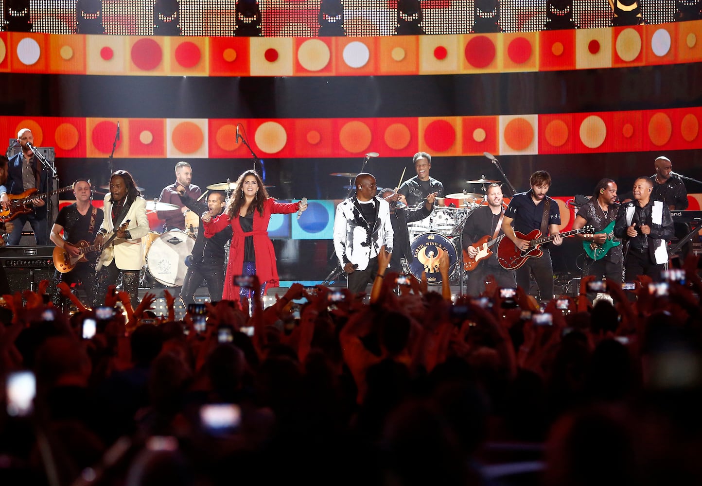 Photos: Keith Urban, Carrie Underwood win big at CMT Music Awards show