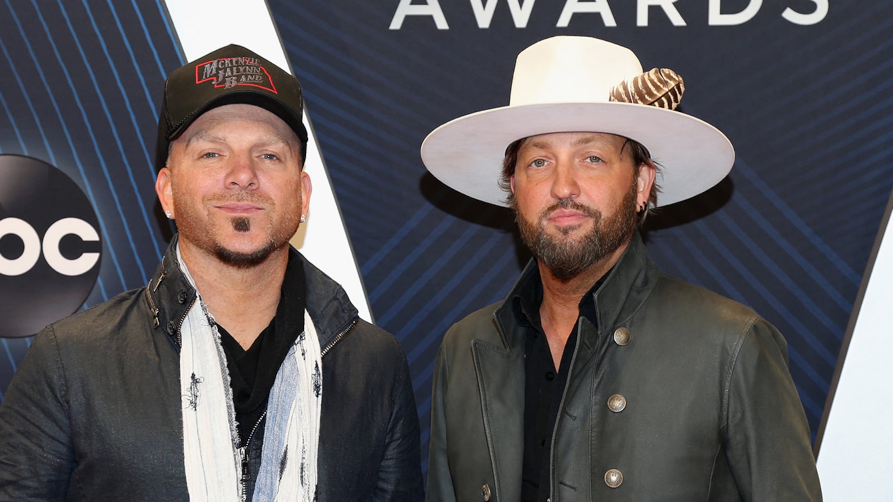 Photos: Stars shine on the CMA Awards red carpet