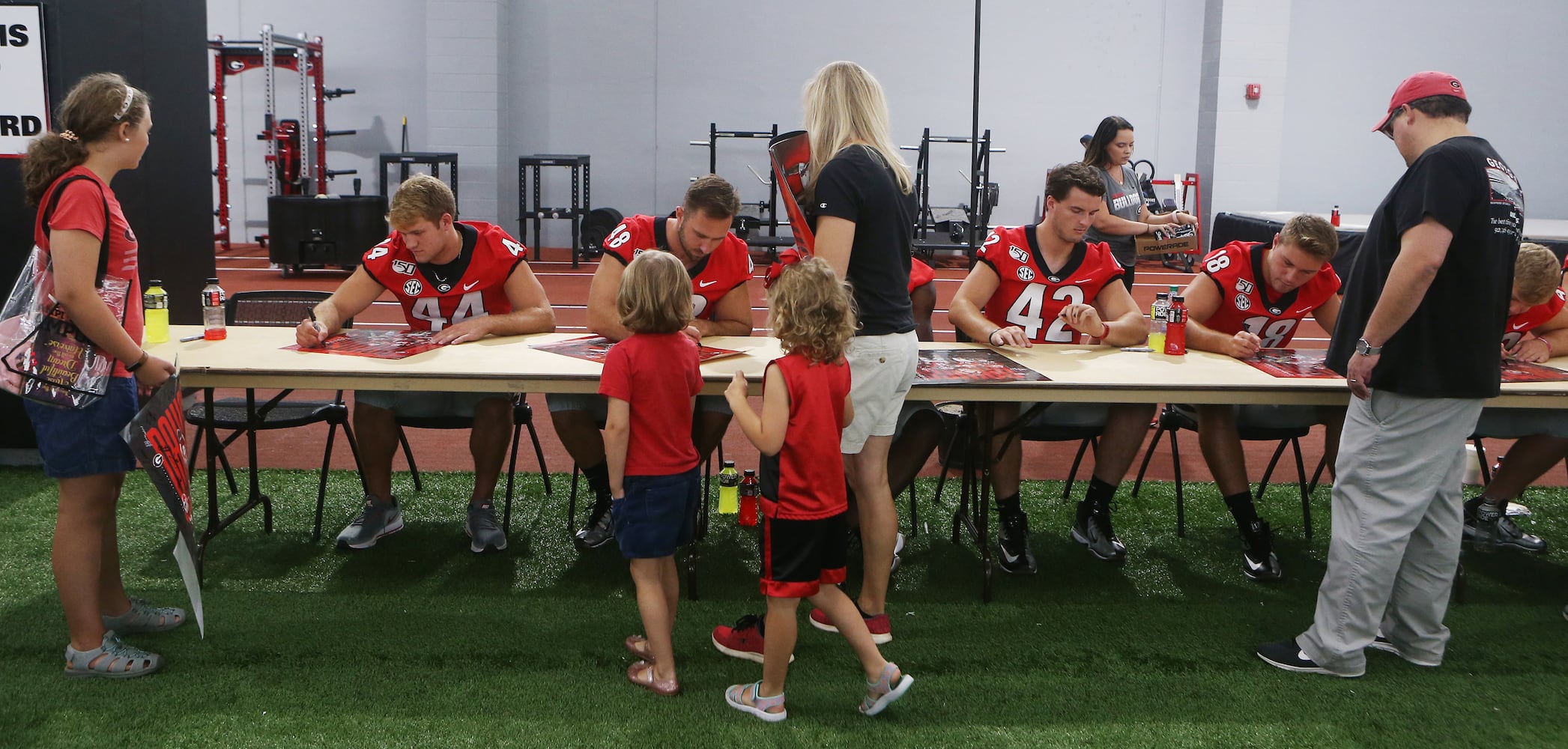 Photos: Bulldogs greet their fans