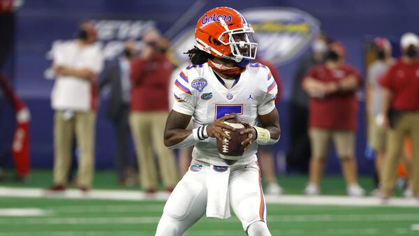 Florida quarterback Emory Jones (5) looks to throw against Oklahoma during the Cotton Bowl Wednesday, Dec. 30, 2020, in Arlington, Texas. (Ron Jenkins/AP)