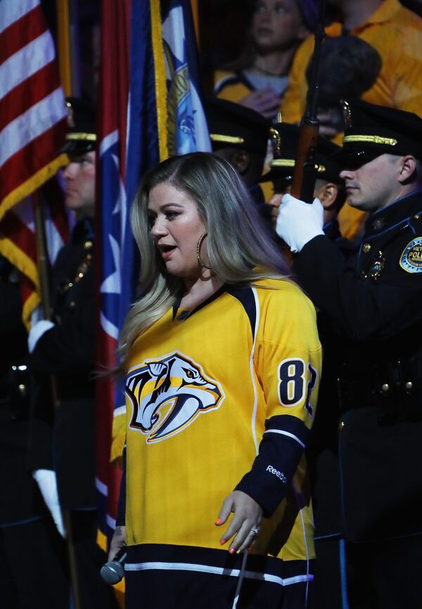  NASHVILLE, TN - MAY 18: Kelly Clarkson looks on prior to singing the national anthem before Game Four of the Western Conference Final between the Anaheim Ducks and the Nashville Predators during the 2017 Stanley Cup Playoffs at Bridgestone Arena on May 18, 2017 in Nashville, Tennessee. (Photo by Bruce Bennett/Getty Images)