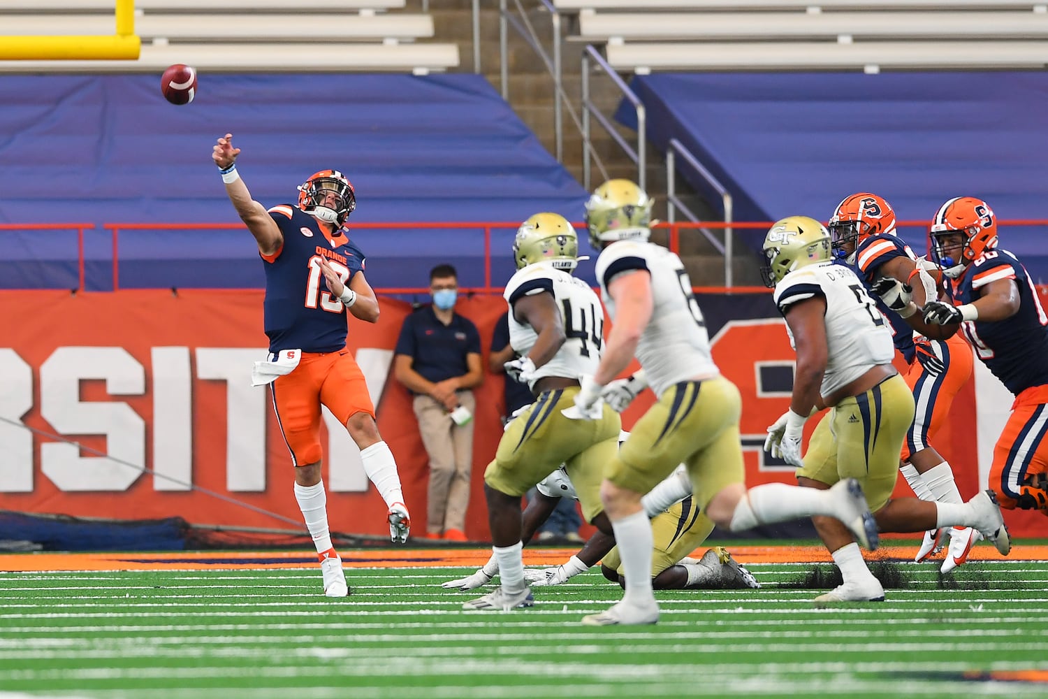 NCAA Football: Georgia Tech at Syracuse