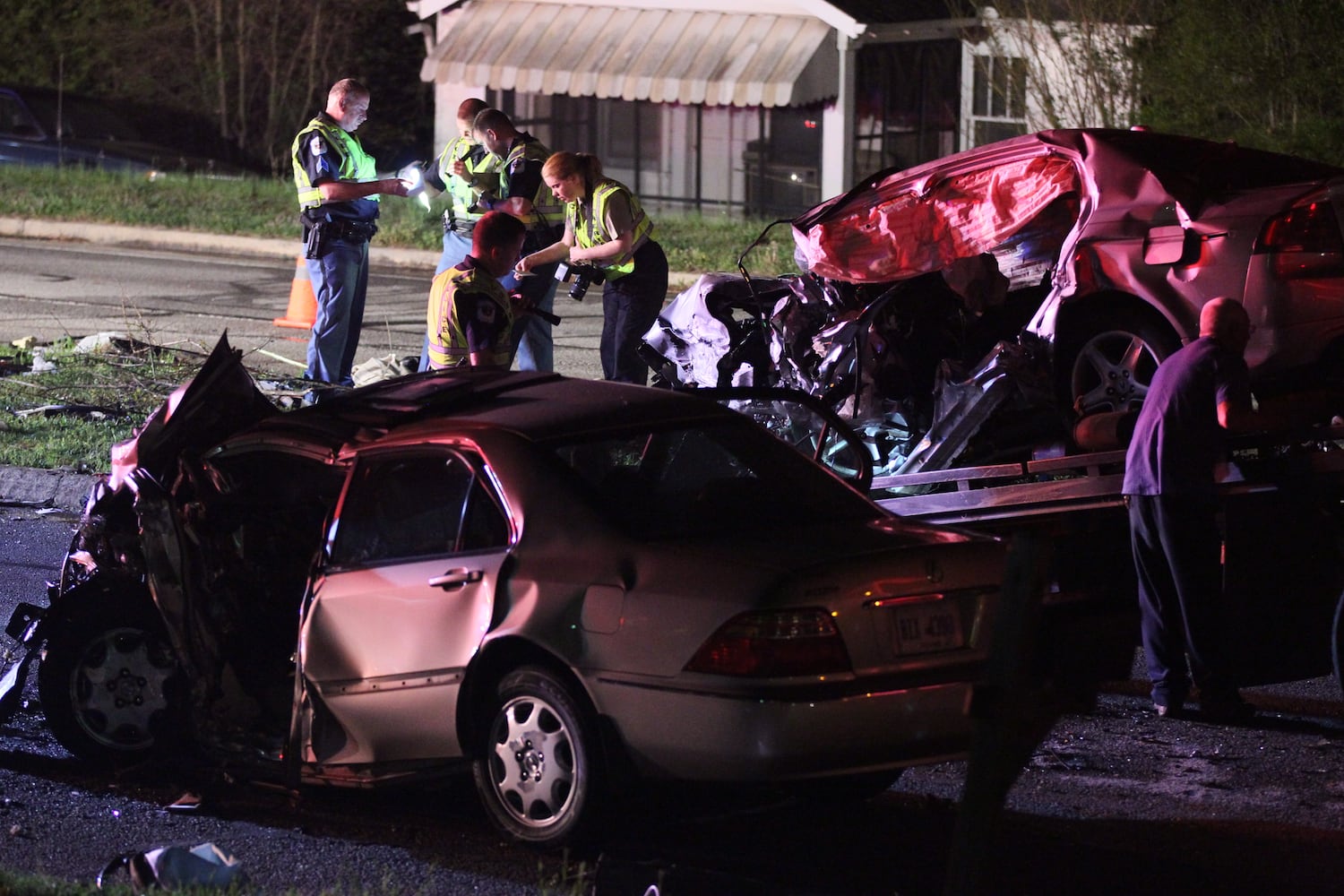 Two dead in Cobb County wreck