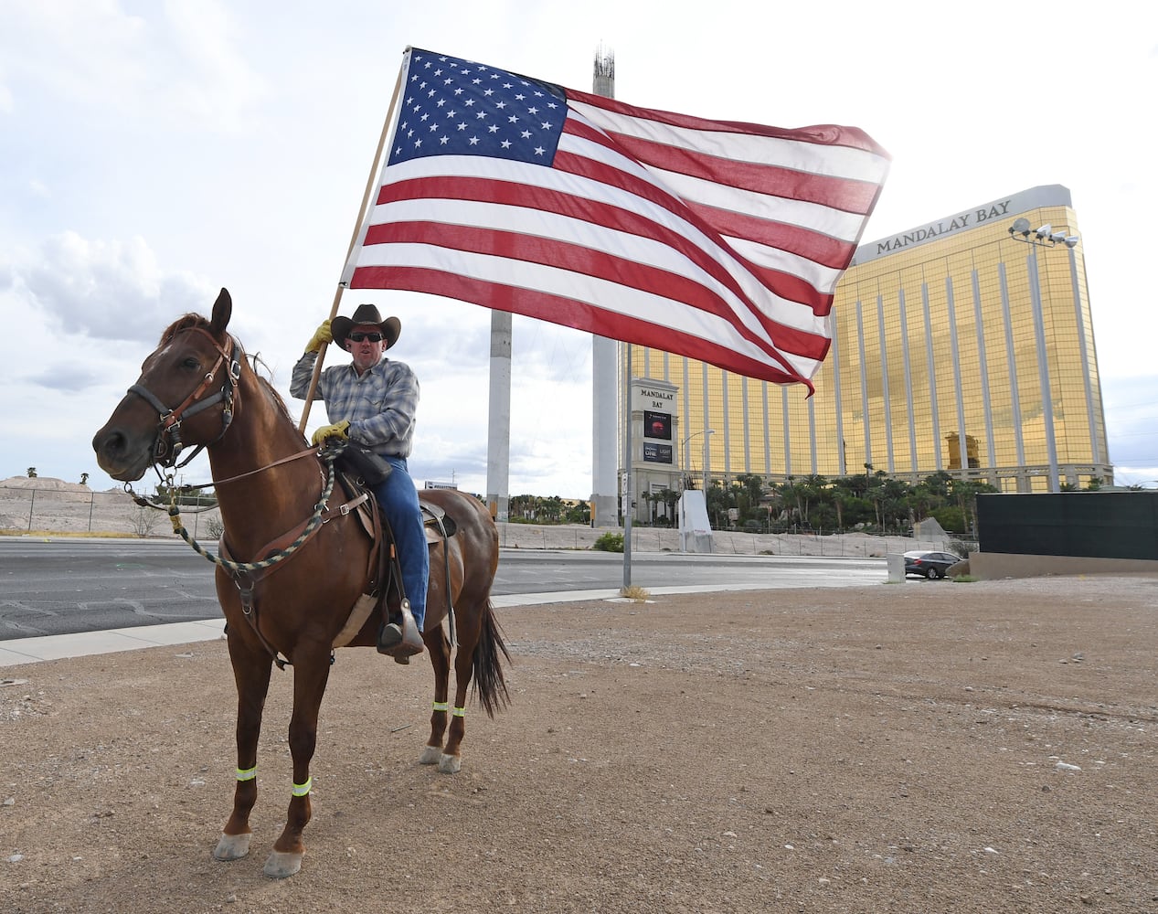 Las Vegas shooting victims remembered 1 year after massacre