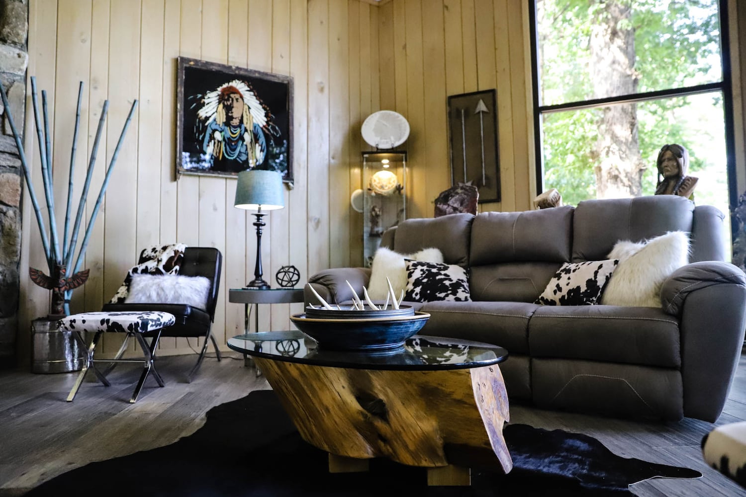 Photos: Elbow grease, Native American art bring Sandy Springs midcentury home to life